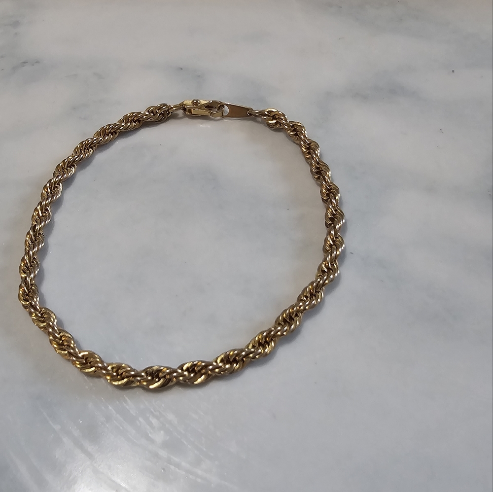 Gold Tone Rope Chain Bracelet - Picture 3 of 5